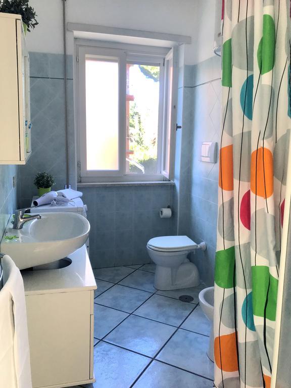 Residence Marconi Терачина Екстериор снимка