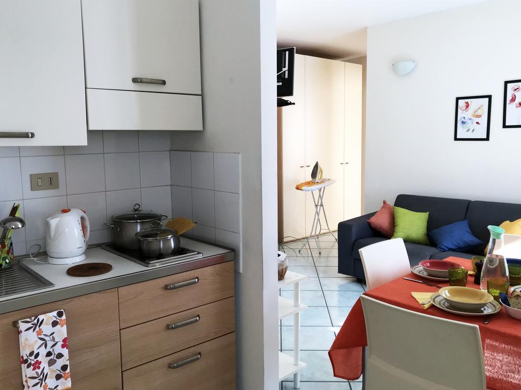 Residence Marconi Терачина Екстериор снимка